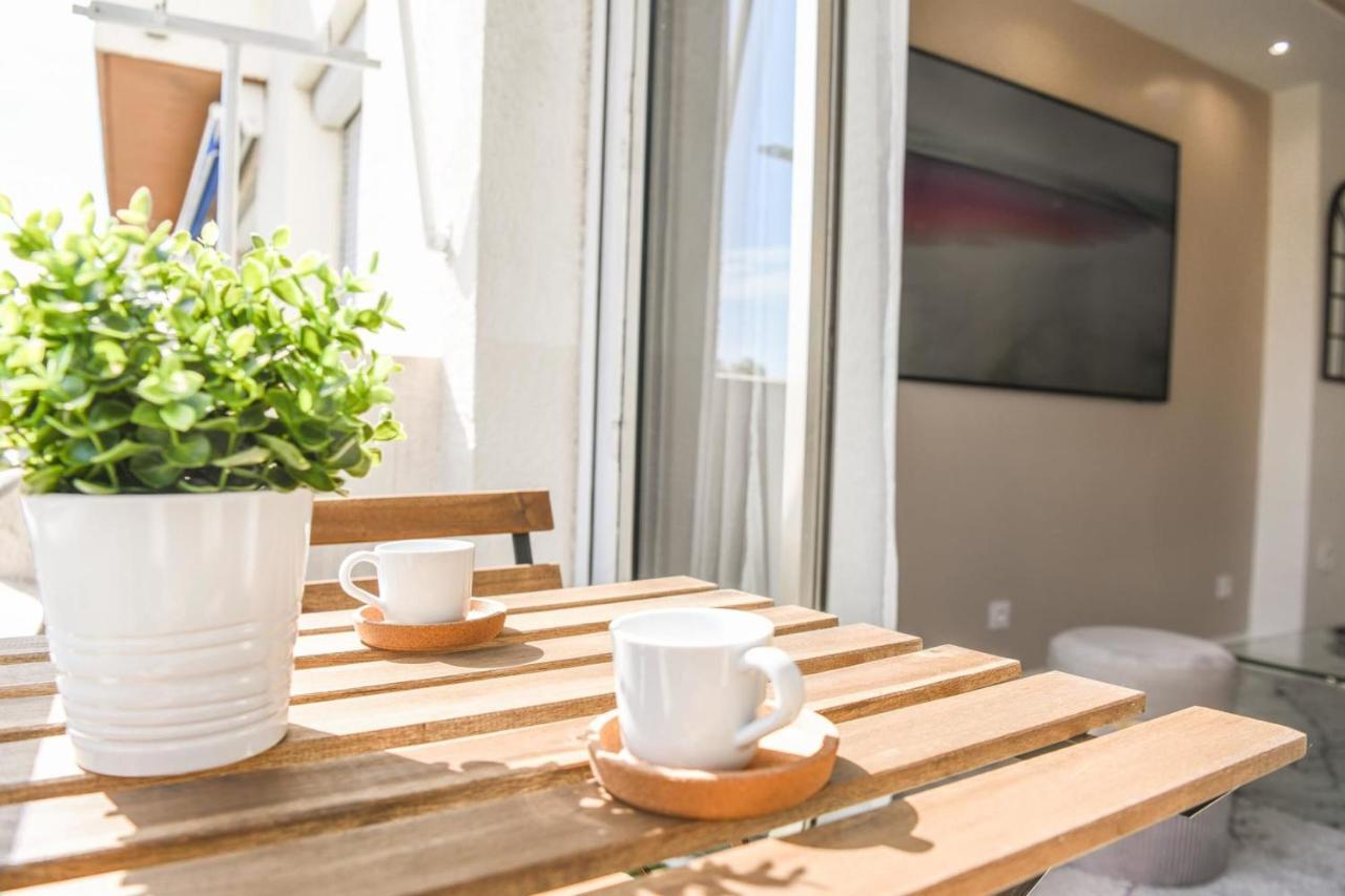 Standing 2 Avec Balcon Et Parking Appartement Marseille